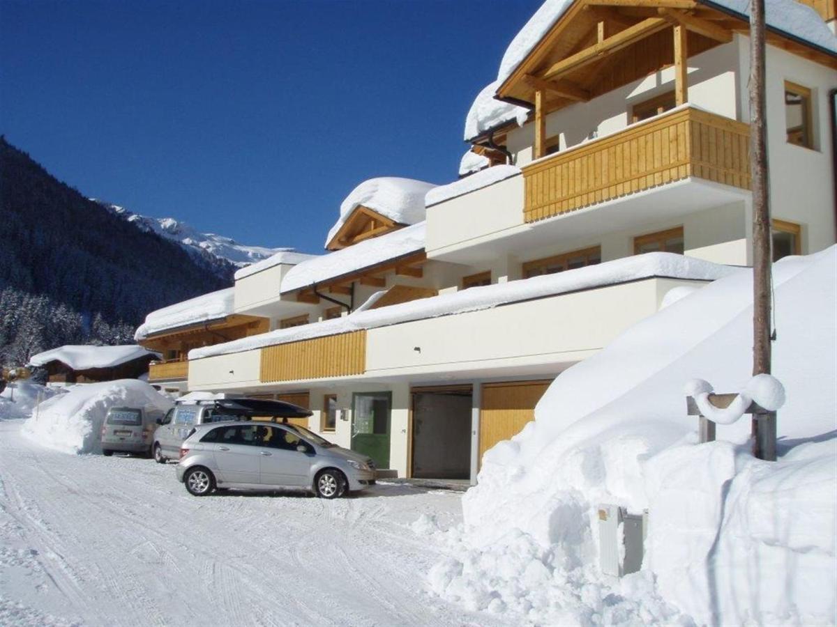 Chalet Apartment In Saalbach Hinterglemm Bagian luar foto