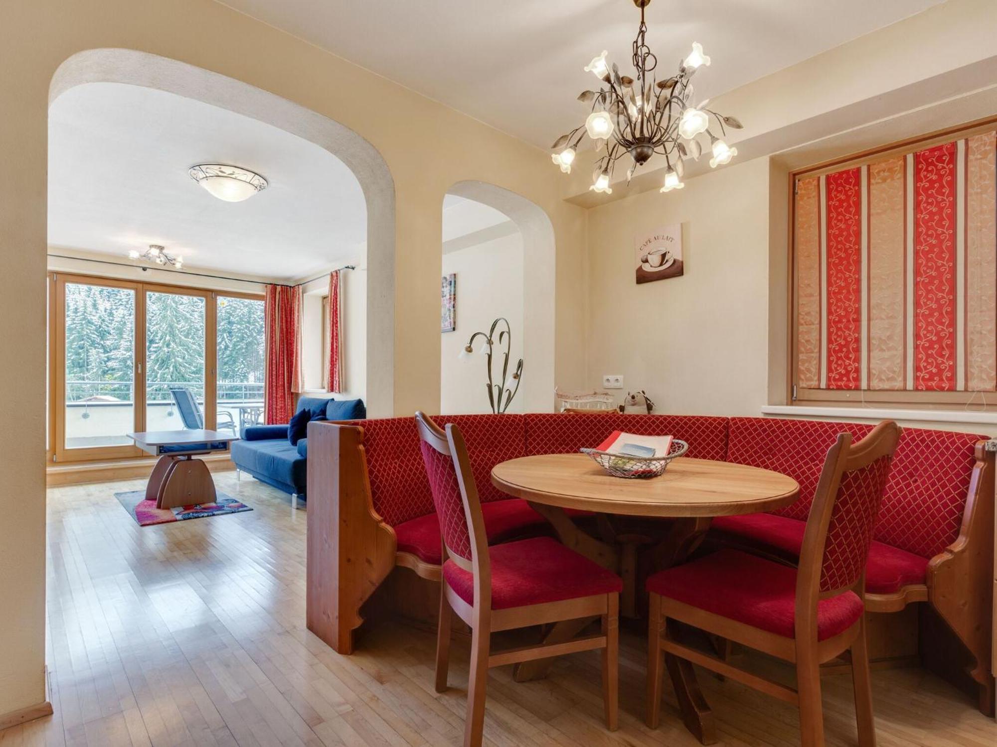 Chalet Apartment In Saalbach Hinterglemm Bagian luar foto
