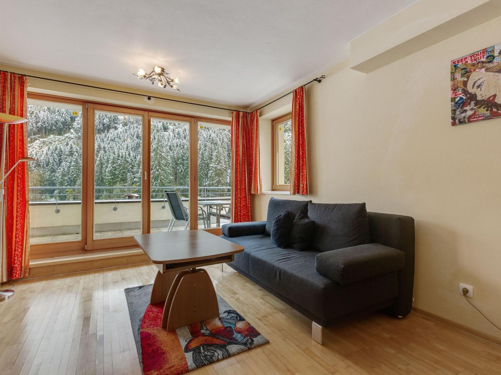 Chalet Apartment In Saalbach Hinterglemm Bagian luar foto